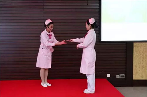 6北京慈銘金牌客服醫(yī)生大賽精彩瞬間2.jpg 6北京慈銘金牌客服醫(yī)生大賽精彩瞬間2.jpg